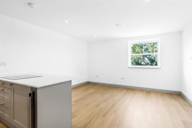 1685129273 - F3 -2.jpg