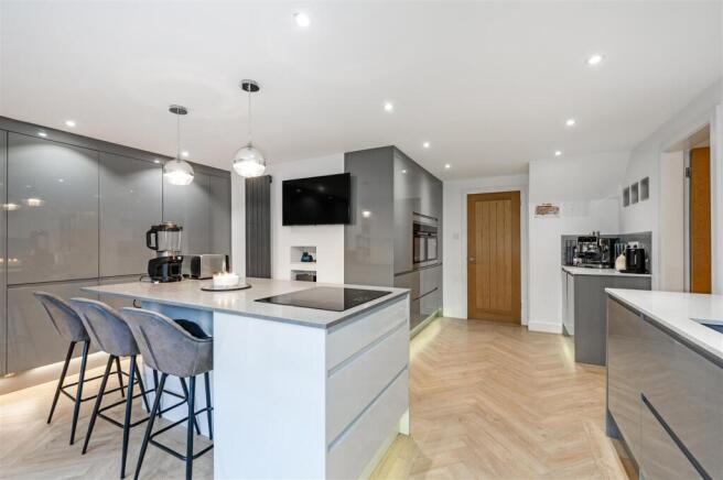 sketch_Ph29_6354762 copy.jpg