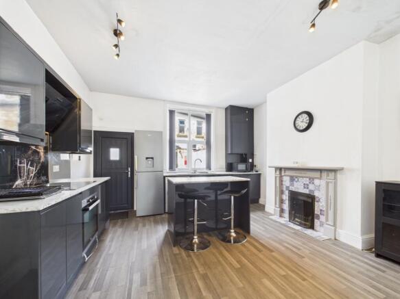 Fitted Dining Kitchen