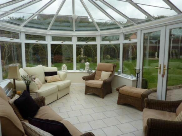 LARGE CONSERVATORY