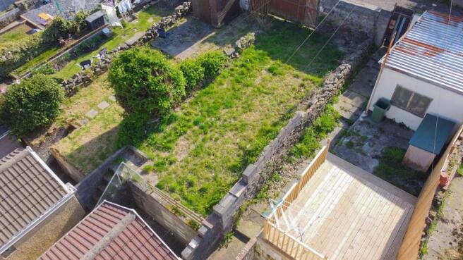 Garden aerial