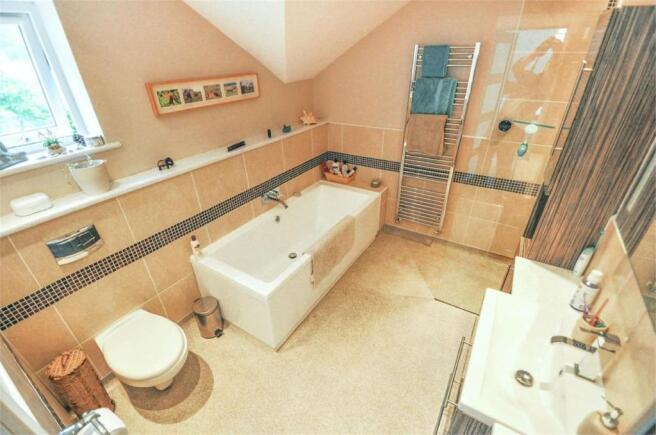 Photo 9
