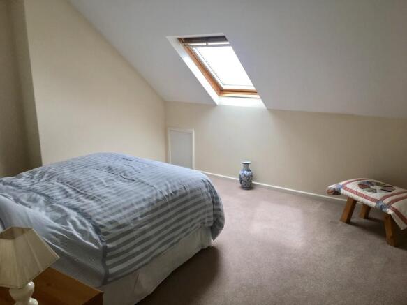 Photo 6