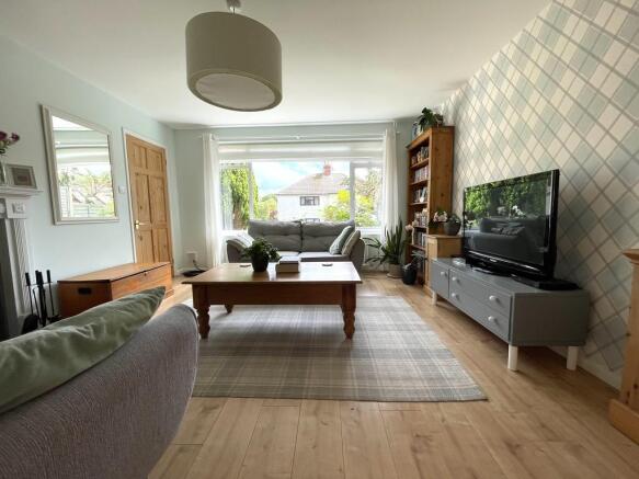 Sitting Room Outl...