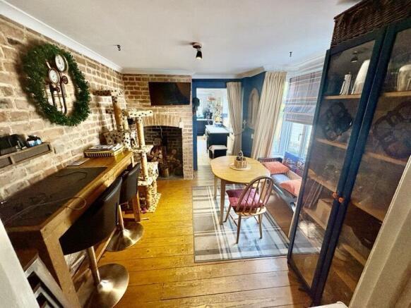 Breakfast Room
