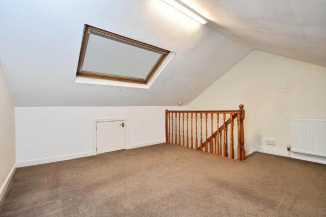 2 bed Terraced to rent Image 12