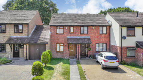 Mahonia Drive, Basildon, SS16 6