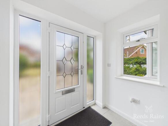 3 bed Semi-Detached for sale Image 6