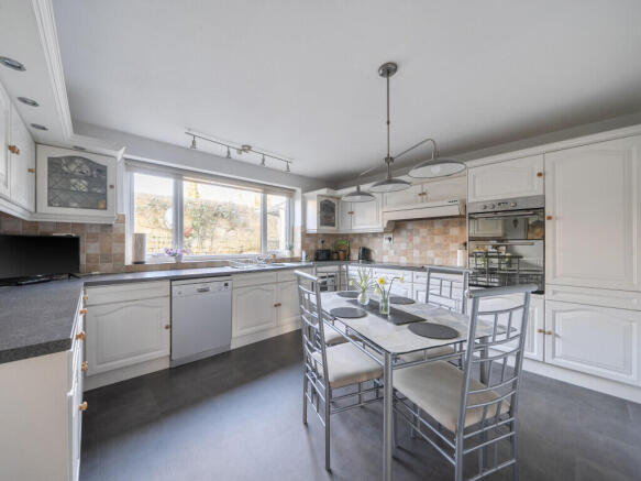 1423545-29-69a713...