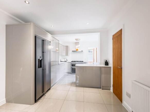 Kitchen 4