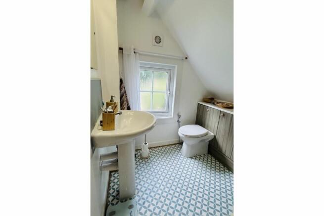 Photo 10