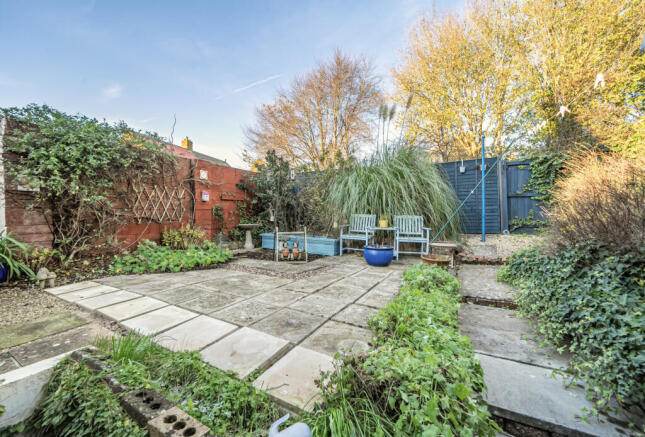 1383950-4-69207fc...