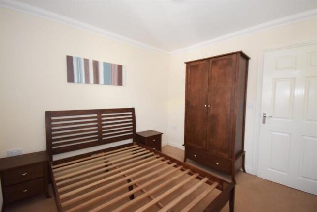 BEDROOM 2.JPG