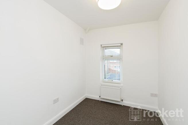 16WoodlandsRd_gwi_5172EW.jpg