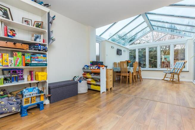 46 Elterwater Drive, Gamston, Nottinghamshire, NG2