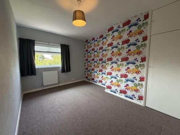 3 bed Semi-Detached to rent Image 9