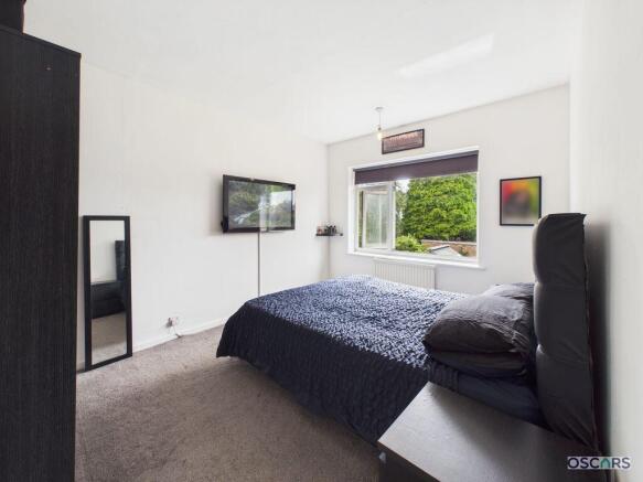 3 bed Semi-Detached for sale Image 8