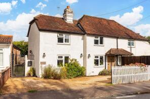 2 Weald Cottage, Horsham Road, Crawley RH11 9AL