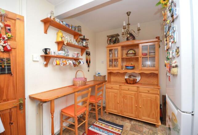 Kitchen / Dining