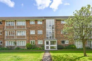 Flat 15, Regnum Court, North Walls, Chichester PO19 1BZ