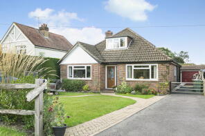 Finlandia, Orestan Lane, Leatherhead KT24 5SL