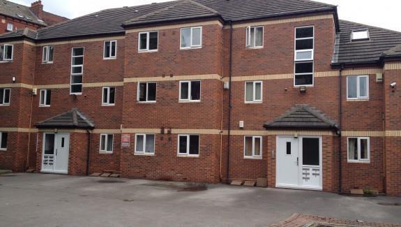 3 bed Flat to rent Image 7