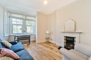 3, Percy House, Sulgrave Road, London W6 7QE