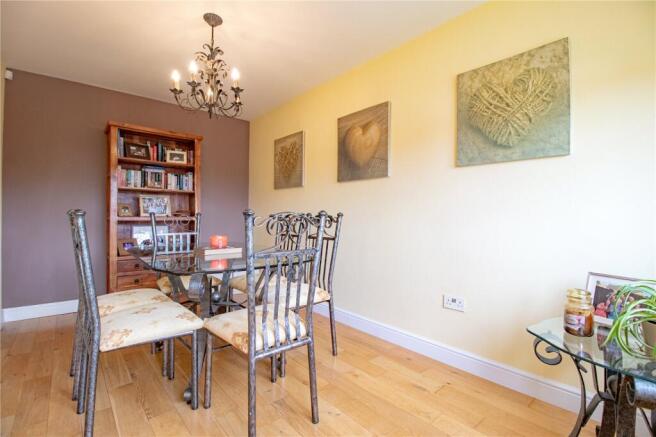 3 bed Detached for sale Image 12