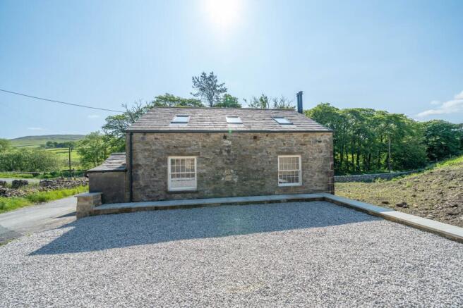 1 bed Detached for sale Image 11