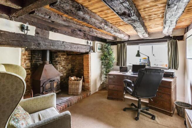 house, estate agency Alfold