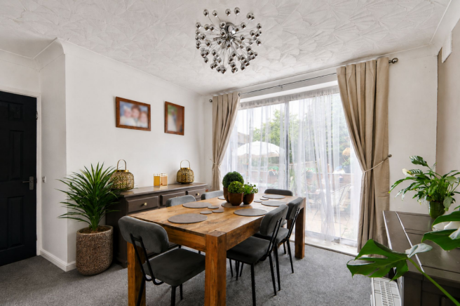 3 bed Terraced for sale Image 6