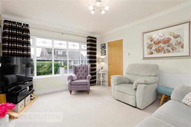 4 bed Semi-Detached for sale Image 4