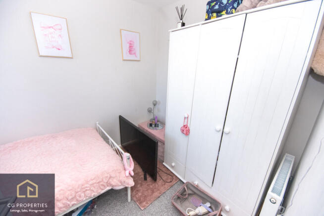 3 bed Semi-Detached for sale Image 5