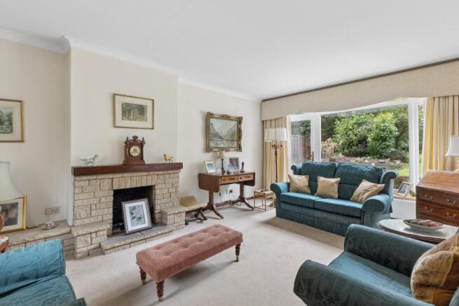 Bakeham Lane, Englefield Green, Egham photo 4