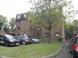 32, Nethan Gate, Hamilton ML3 8NH