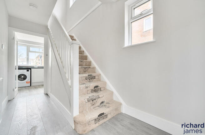 5c2bdba0e75743c3857d4836f21fc23c