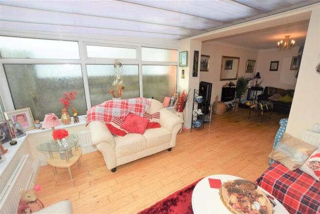 Conservatory/Dining Room