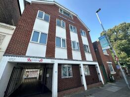 4, Heron House, Albert Road, Southsea PO5 2SW