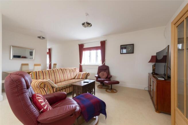 Sitting/Dining Room