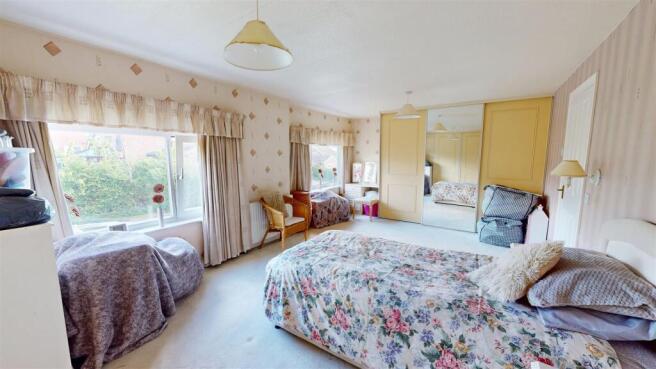 3 bed Semi-Detached for sale Image 6