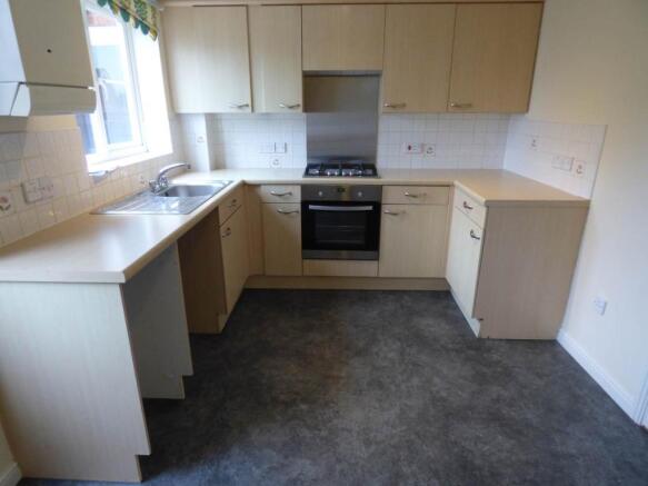 KITCHEN 1