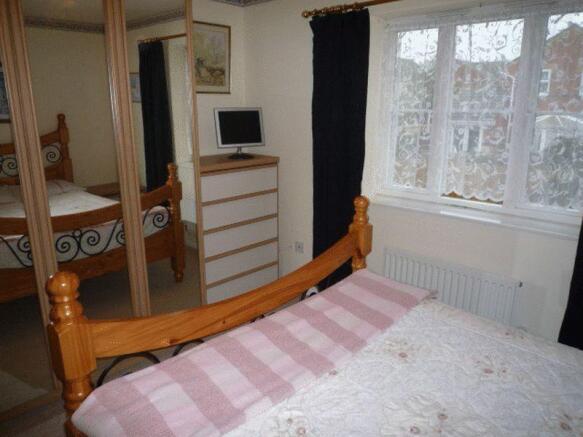 Bedroom 1 (i)