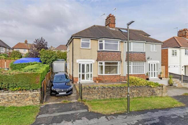 3-bed semi-detached on Rhodes Avenue, Newbold, Chesterfield, £185,000