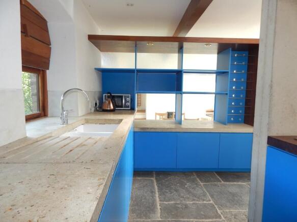Photo 7