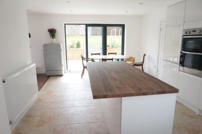 Kitchen / Breakfast