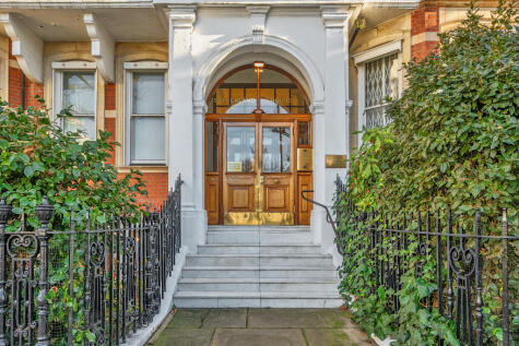 Marloes Road, LONDON, W8