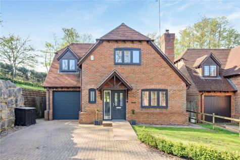 Crookham Hill, Crookham Common, Thatcham, Berkshire, RG19