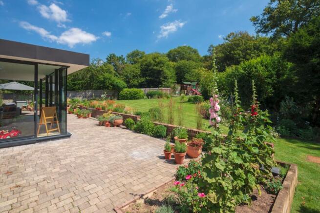 Pretty Gardens