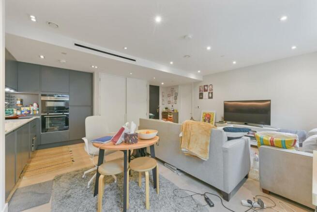 Venice Court, Crompton Street, Paddington, W2 photo 4