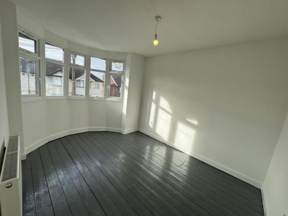 Large 3 Bedroom House